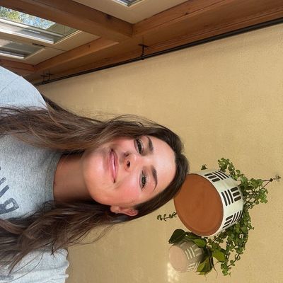 Marissa, 27
