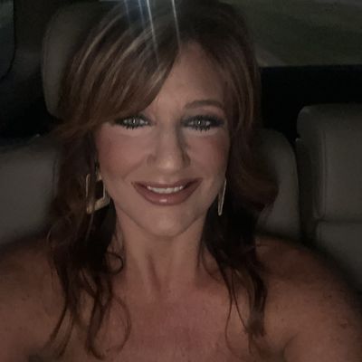 Ashley, 53