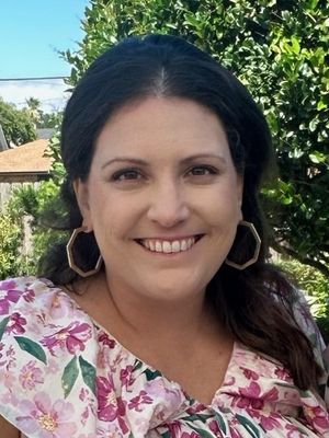 Stacey, 34