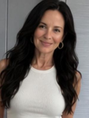 Anita, 49