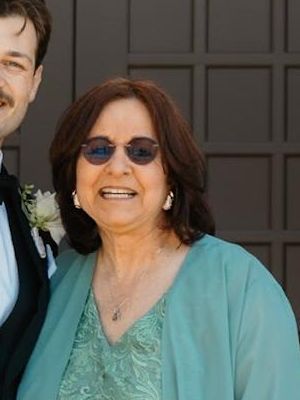 Liz, 61