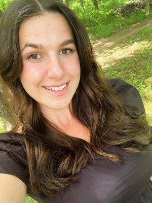 Grace, 32