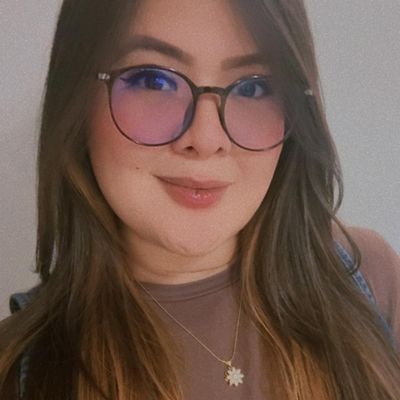 Lina, 33