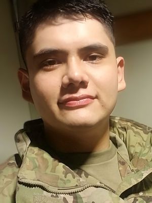 Luis, 26