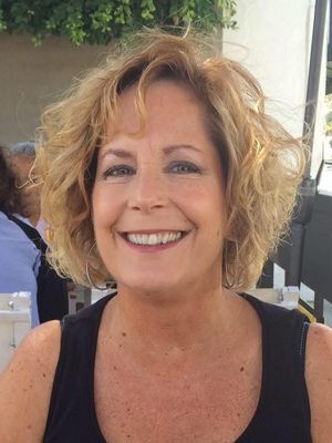 Elaine, 56