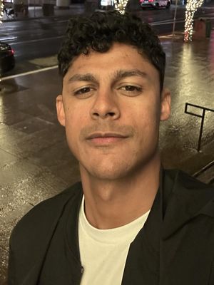 Ivan, 28