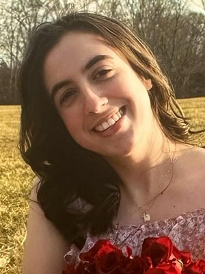 Elizabeth, 31
