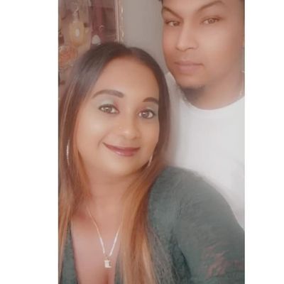 Layna, 37
