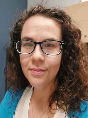 Bre, 37