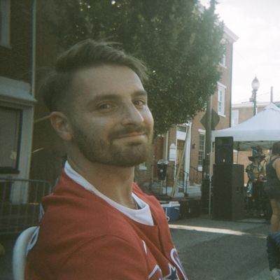 Andrew, 30