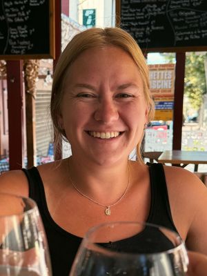 Maddy, 26