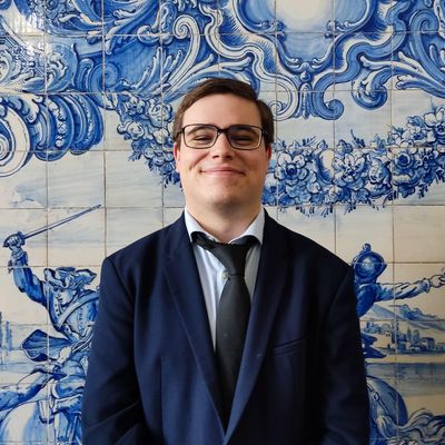Rafael, 24