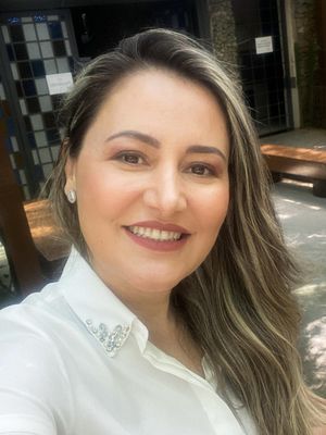 Ellen, 45