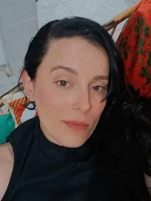 Renata, 34