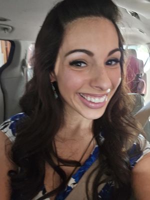 Polina, 32