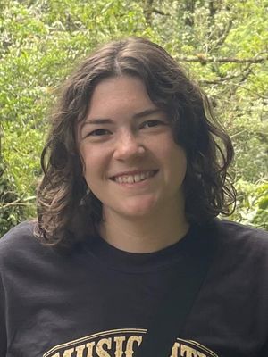 Rebecca, 25