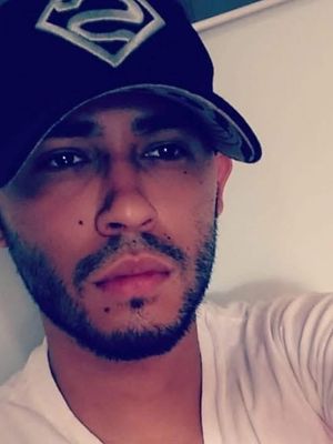 Anthony, 39