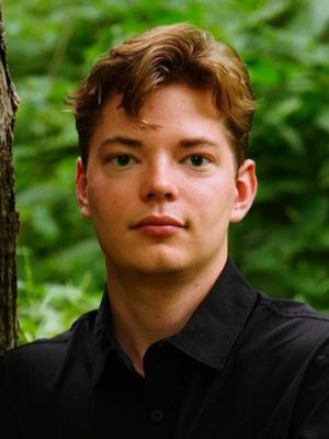 Troy, 22