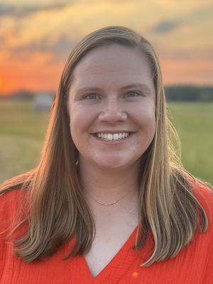 Kara, 28