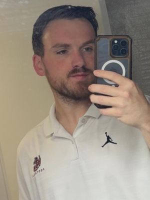 Josh, 26