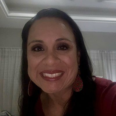 Johanna, 48