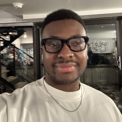 Chris, 29