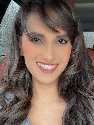 Francesca, 28