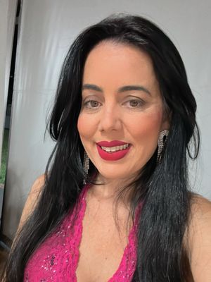 Aline, 38