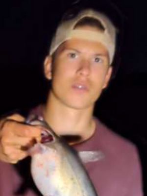 Luis, 18