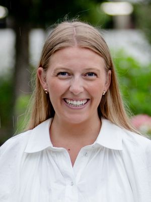 Haley, 27