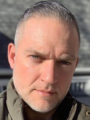 Tony, 52