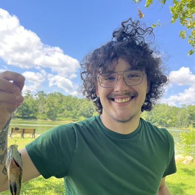 Garreth, 25