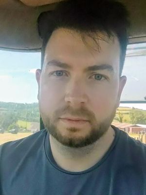 Barry, 36