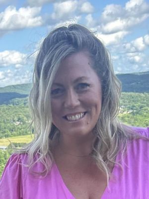 Jess, 43
