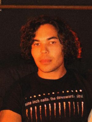 Travis, 24