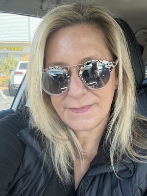 Suzie, 63