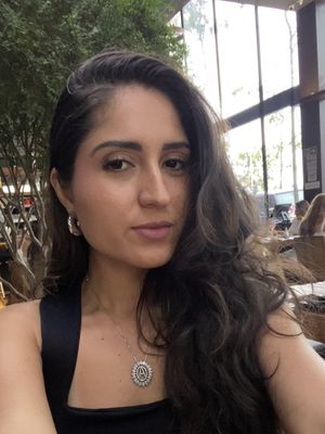 Amandda, 29
