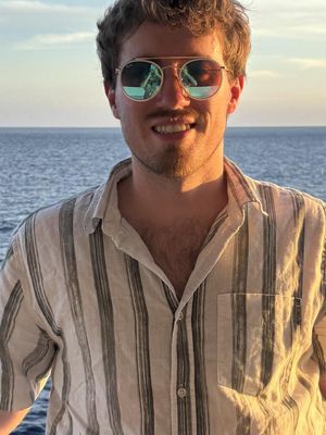 Brendan, 24