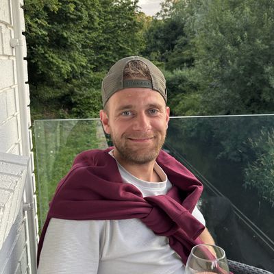 Tristam, 30