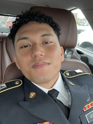Steven, 24
