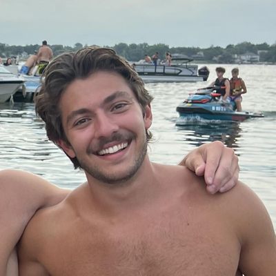 Christian, 21