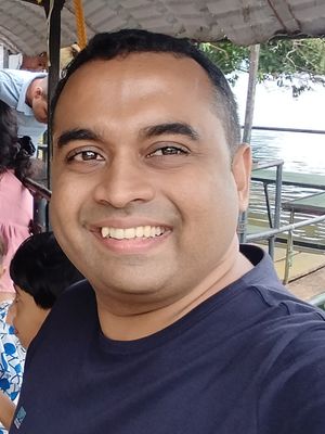 Don Kavindra, 37
