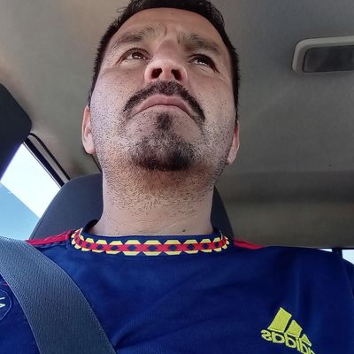 Arturo, 39