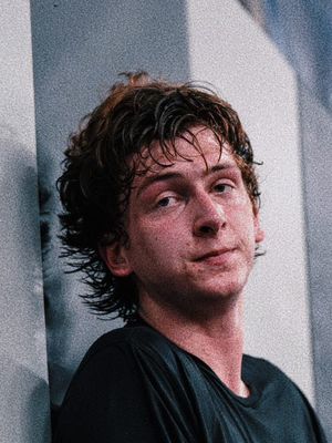 Jadon, 22