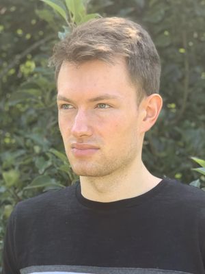 Andrew, 25