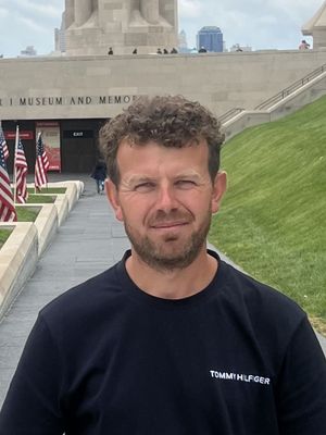 Rikard, 37