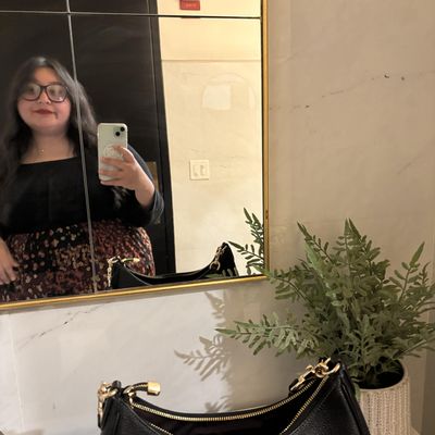 Jackeline, 27