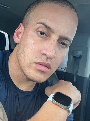 Kris, 36
