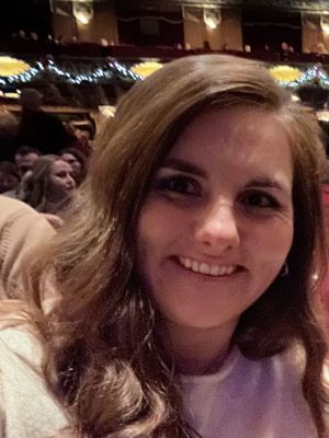 Melanie, 32