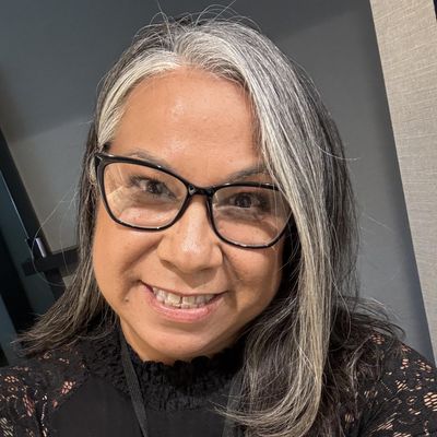 Anna, 51